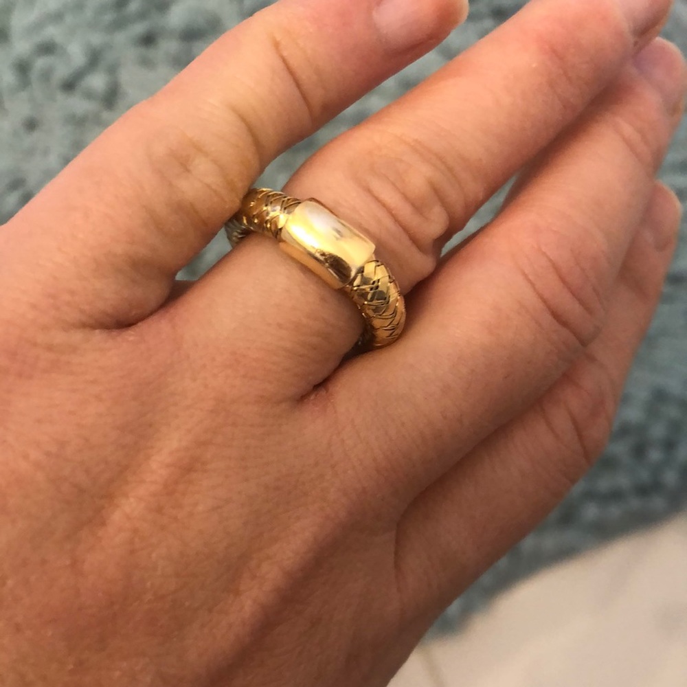 Roberto Coin 18k yellow gold ring
